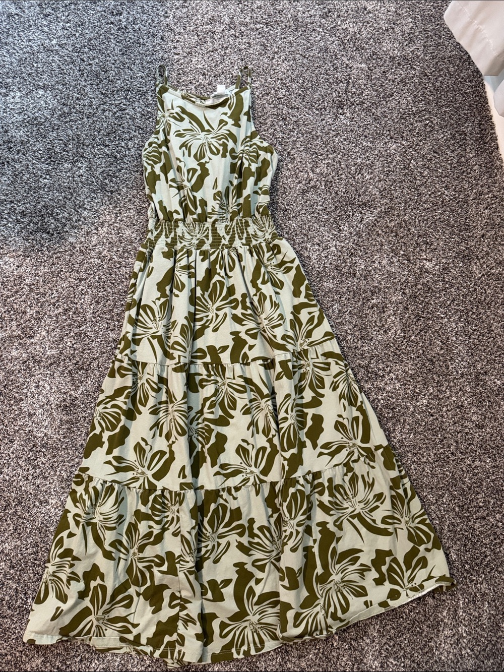 Market & Spruce Olive and Cream Floral Tiered Maxi Dress